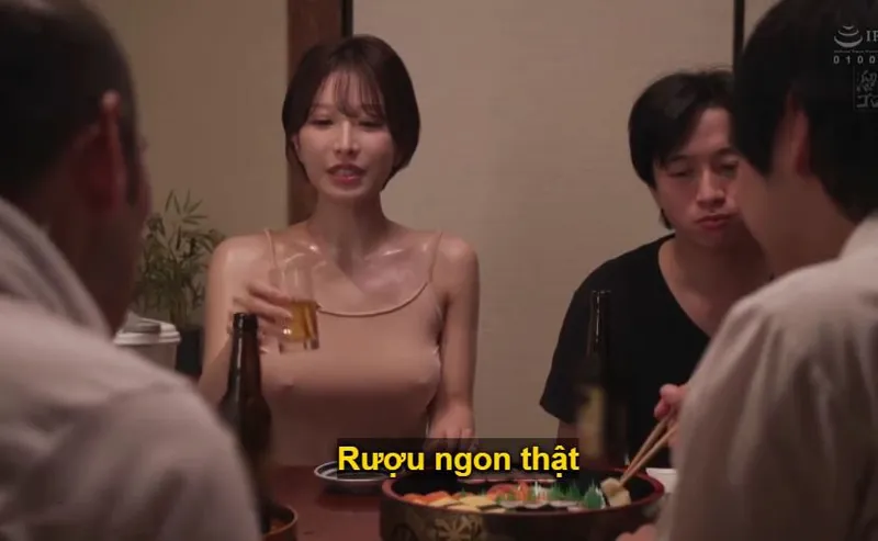 Người vợ gạ trả bài cả gia đình gã chồng vì anh xã dẫn về quê rồi bỏ bê dâm đãng sml